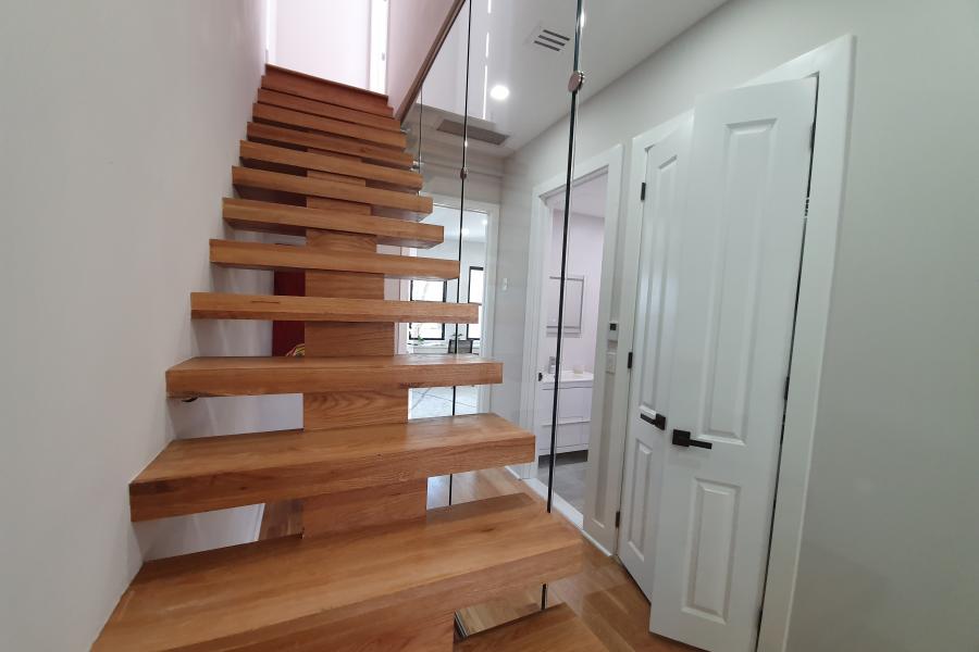 townhouse, contemporary, kitchen, light, airy, deck, staircase, bathroom, terrace, bedroom, 