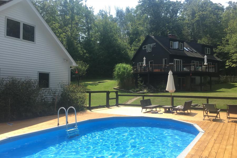 country, wooded, contemporary, pool, deck, 