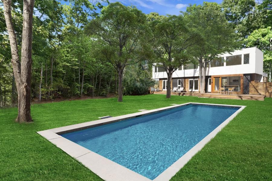 Hamptons, modern, pool, light, airy, deck, 