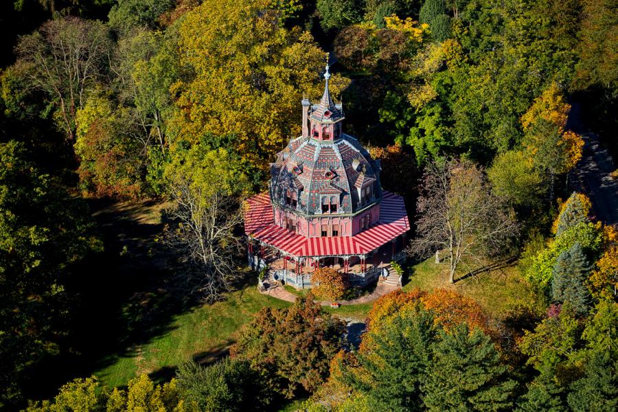 opulent, grand, mansion, victorian, garden, greenhouse, staircase, porch, 