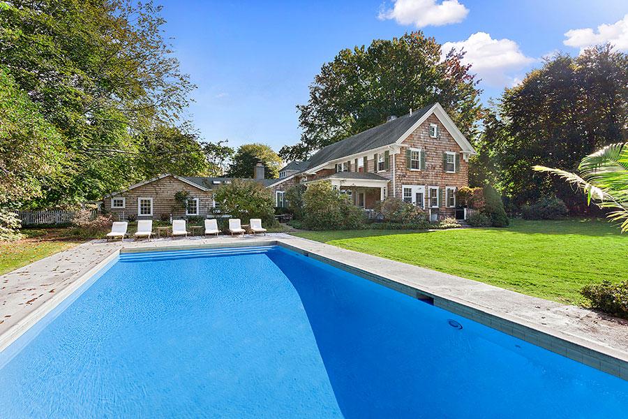 Hamptons, pool, deck, bathroom, kitchen, 