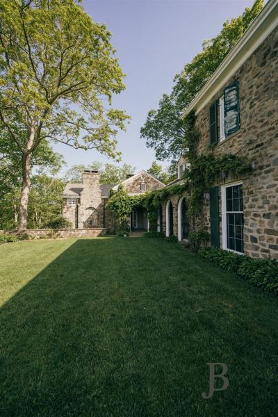 country, farm, horse, rustic, library, barn, stable, water, stone, rolling hill, greenhouse, boathouse, 