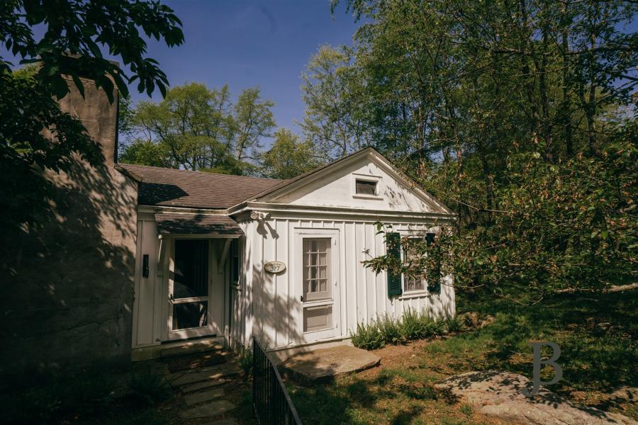 country, farm, horse, rustic, library, barn, stable, water, stone, rolling hill, greenhouse, boathouse, 