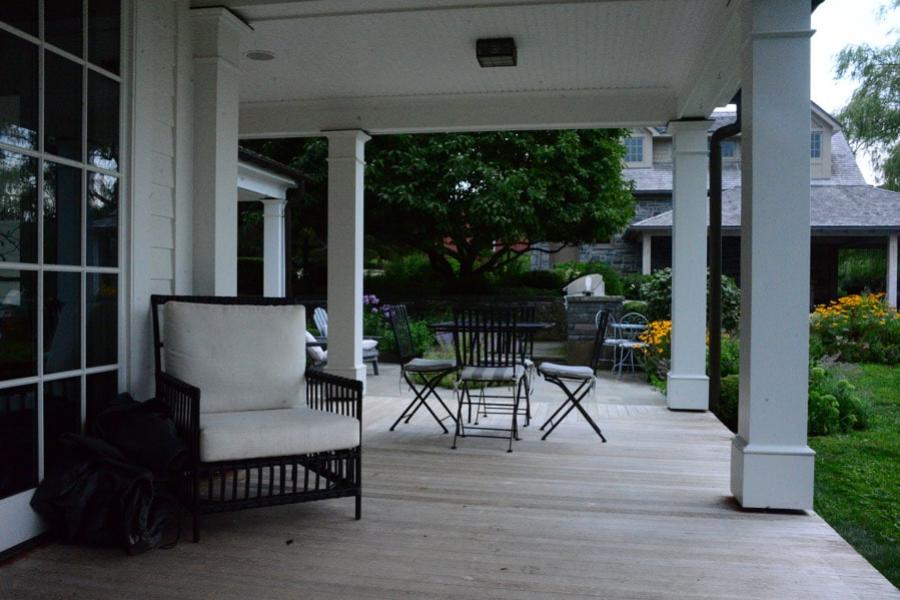 farm, farmhouse, barn, pool, field, fireplace, traditional, deck, patio, 