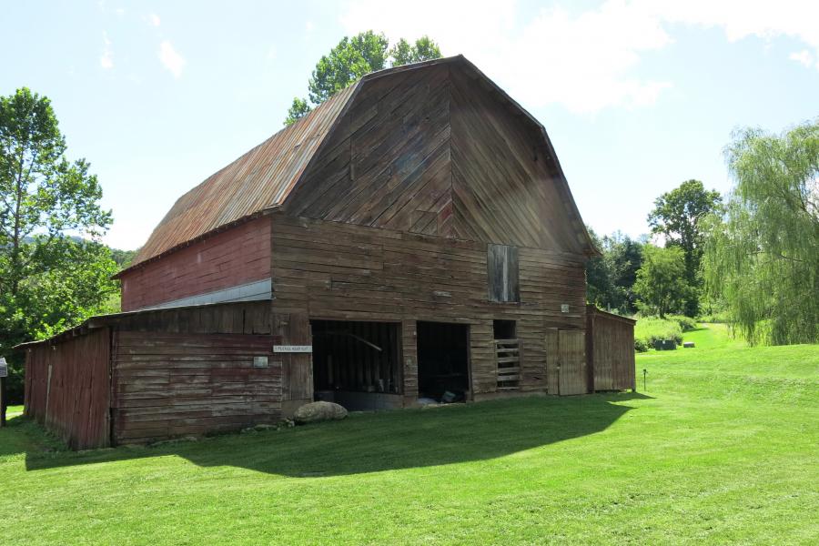 rural, water, barn, porch, patio, field, Asheville, 