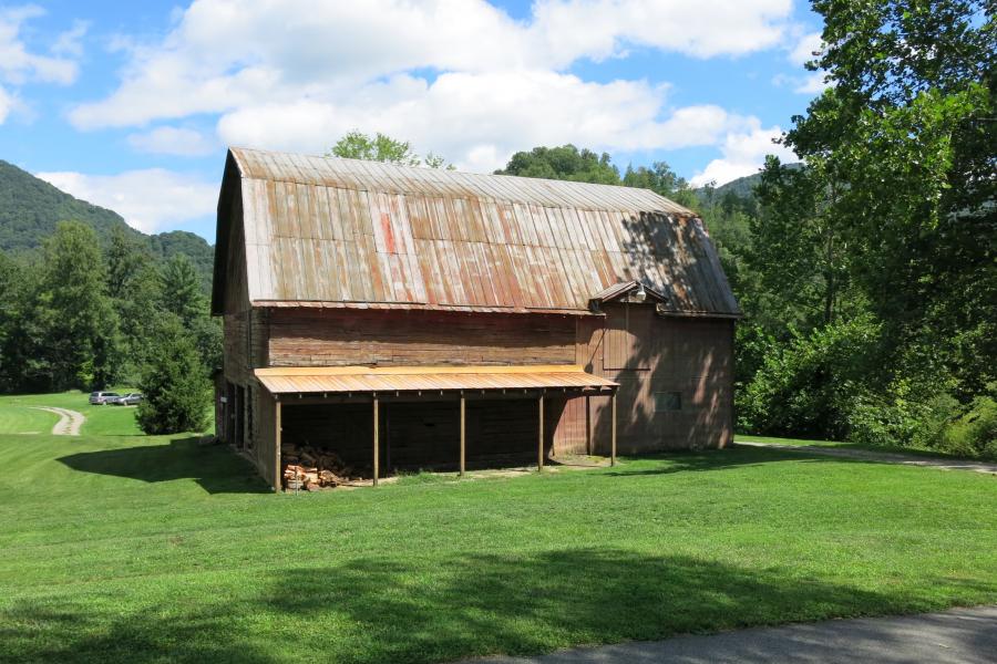 rural, water, barn, porch, patio, field, Asheville, 