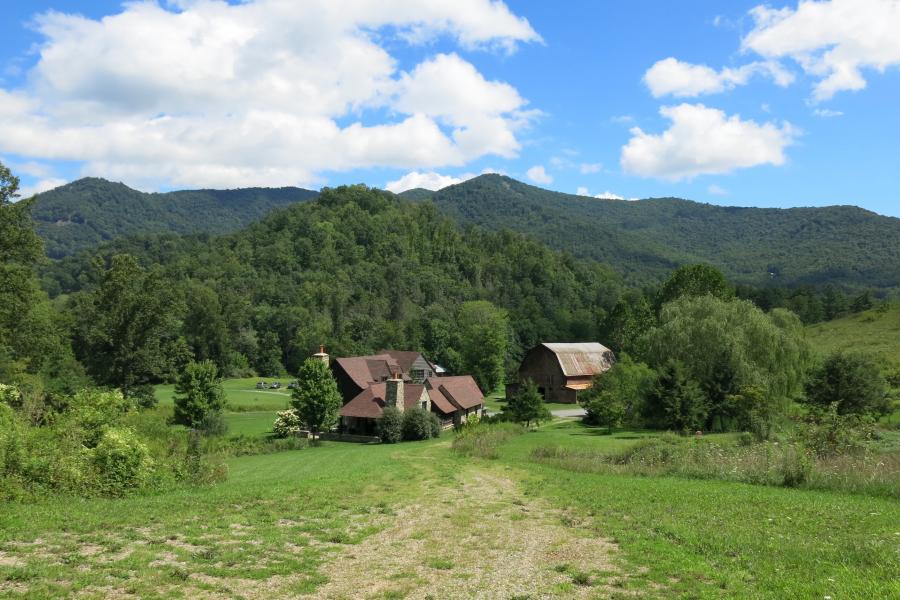 rural, water, barn, porch, patio, field, Asheville, 