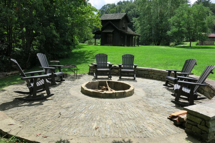 rural, water, barn, porch, patio, field, Asheville, 