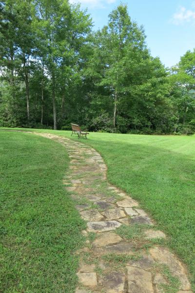 rural, wooded, porch, kitchen, bathroom, 