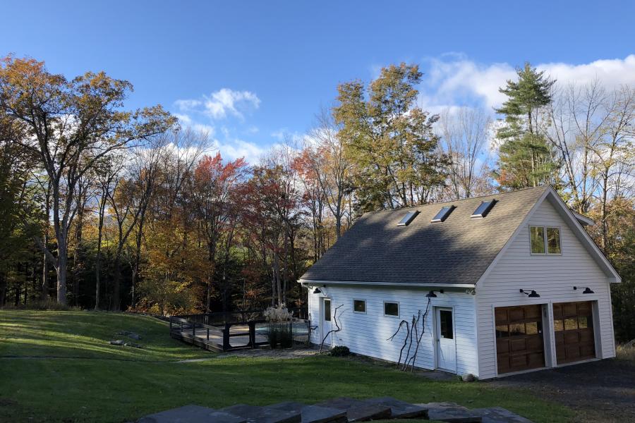 country, wooded, contemporary, pool, deck, 