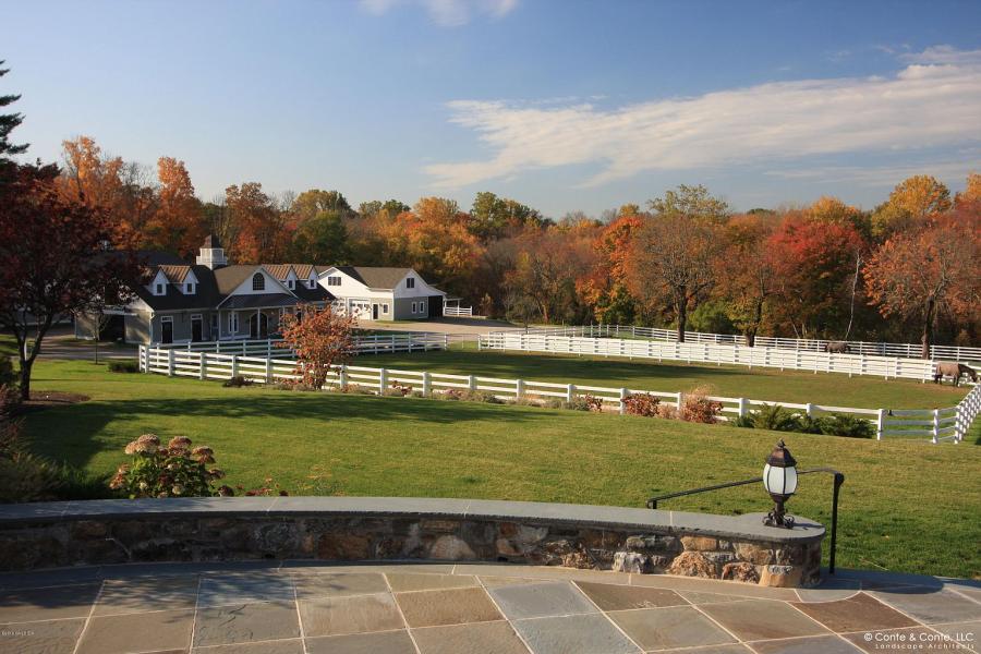 farm, stable, horse, pool, shingled, deck, kitchen, upscale, 