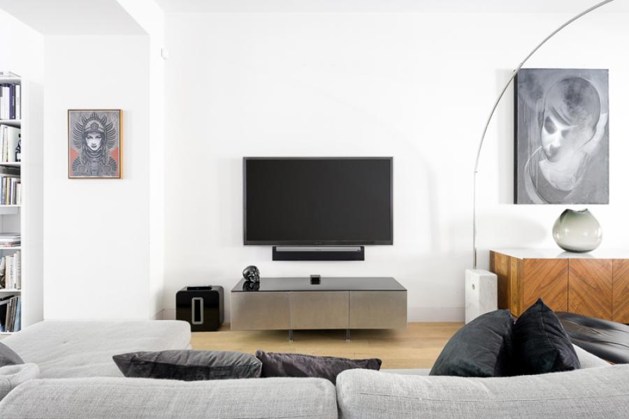 brownstone, townhouse, kitchen, light, airy, modern, bathroom, terrace, 