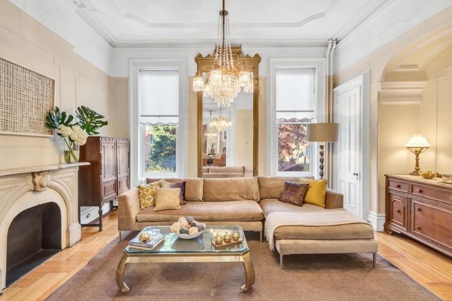 brownstone, townhouse, empty room, traditional, contemporary, 