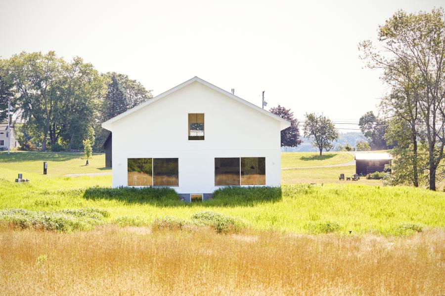 rural, contemporary, modern, light, airy, kitchen, bathroom, barn, 