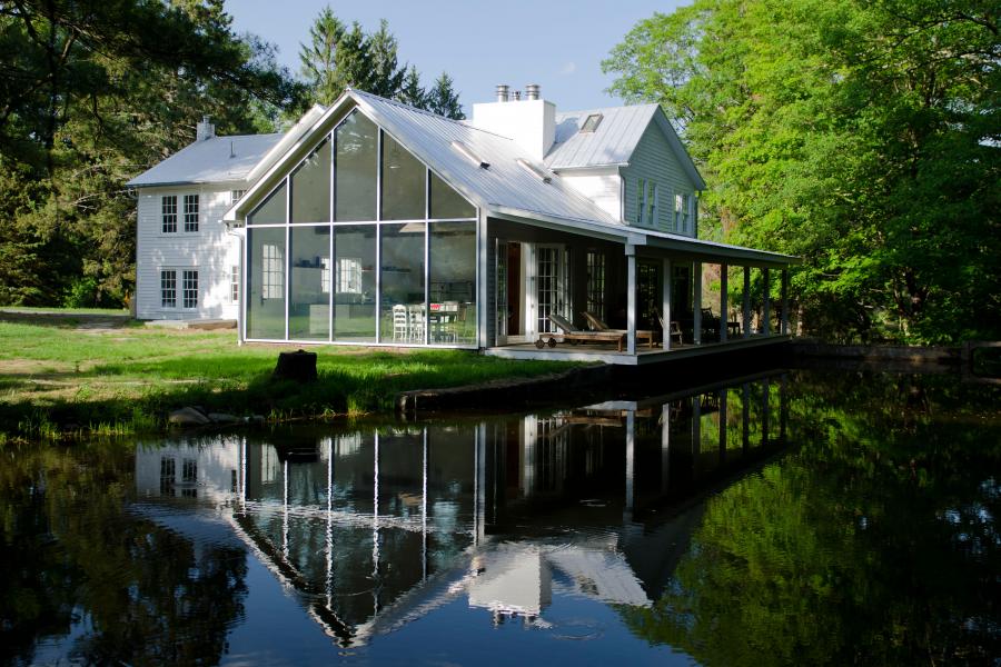 farmhouse, modern, contemporary, rural, glass, barn, water, 