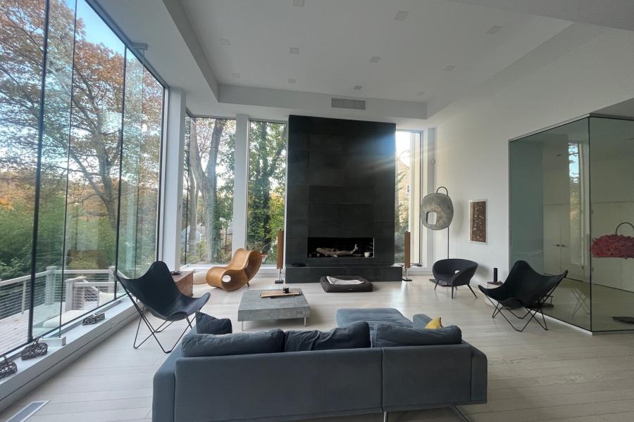 modern, light, airy, clean, fireplace, 