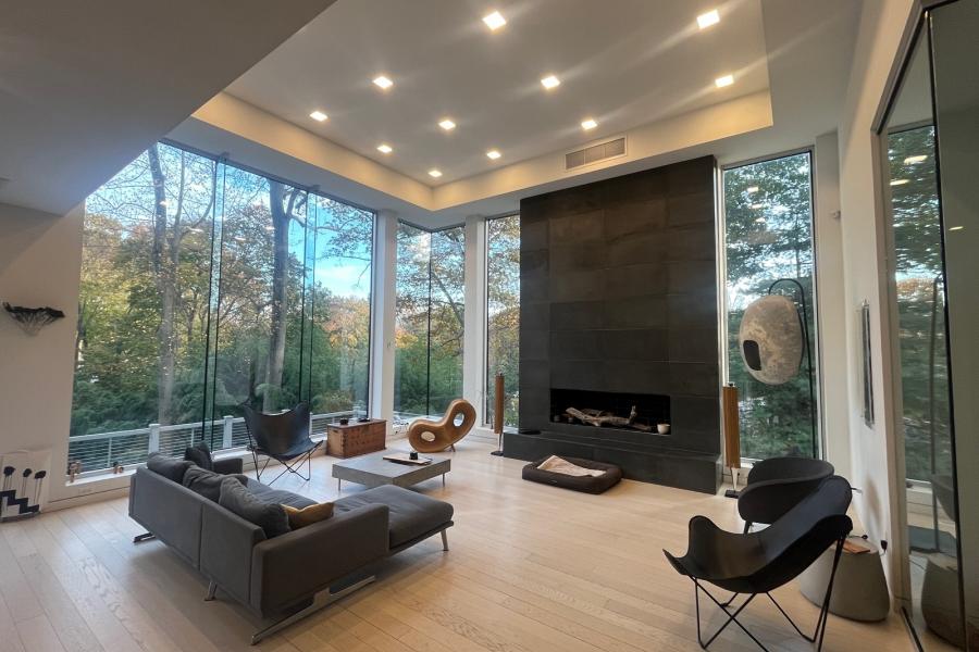 modern, light, airy, clean, fireplace, 