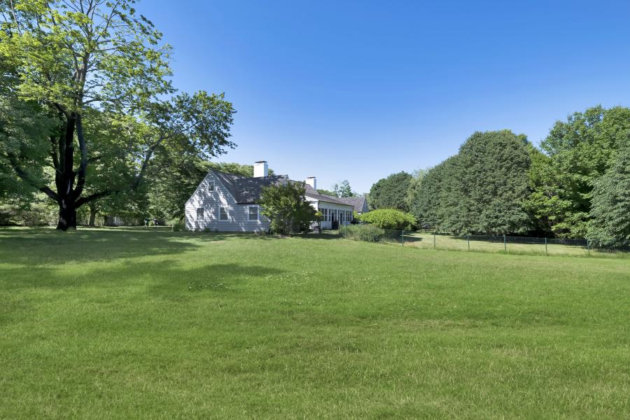 Hamptons, contemporary, bathroom, kitchen, horse, light, 