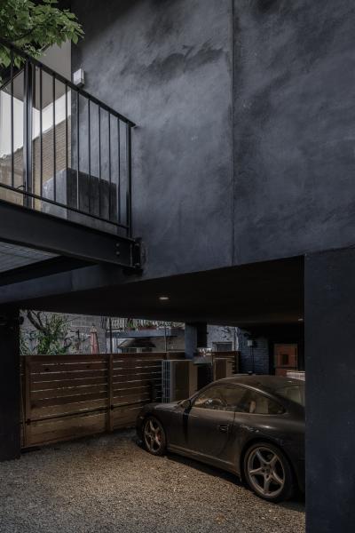 townhouse, modern, glass, light, rooftop, staircase, white, 