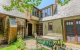 Hamptons, upscale, traditional, pool, garden, staircase, 