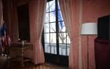 mansion, opulent, traditional, 