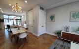 townhouse, contemporary, kitchen, light, airy, deck, staircase, bathroom, terrace, bedroom, 