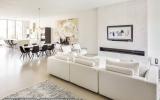 townhouse, contemporary, modern, light, white, glass, bathroom, kitchen, 