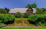 Hamptons, upscale, traditional, pool, garden, staircase, 