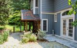 farmhouse, white, traditional, contemporary, kitchen, bathroom, pool, porch, garden, barn, 