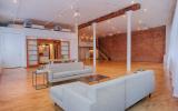 kitchen, light, airy, loft, contemporary, 