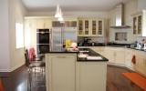 contemporary, suburban, kitchen, bathroom, white, 