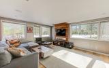 modern, contemporary, pool, Hamptons, bathroom, light, airy, 